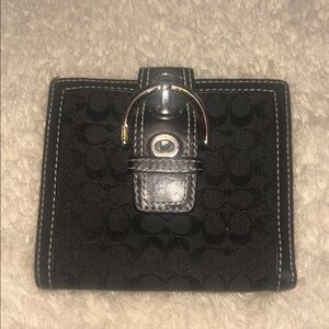 Coach Signature Black Canvas Soho Wallet